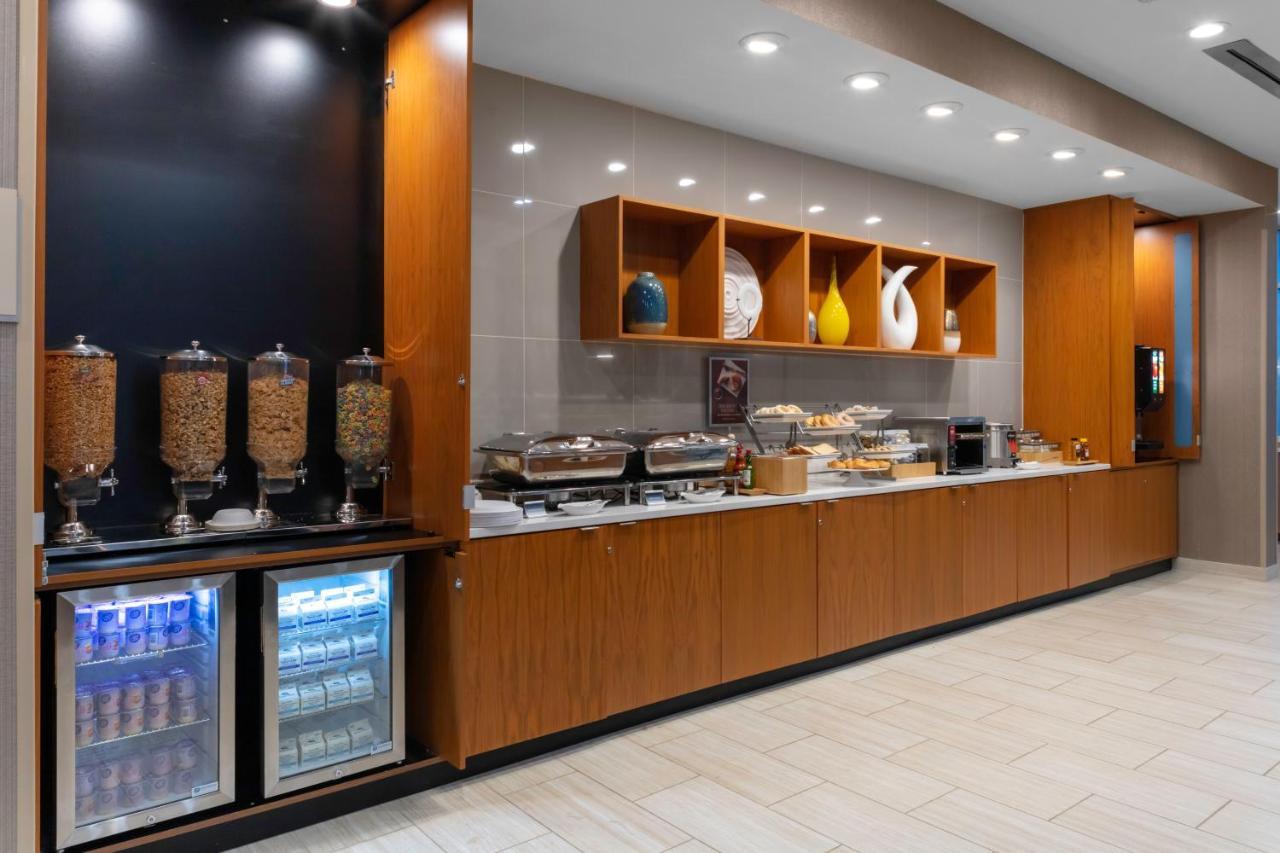 Springhill Suites Kansas City Airport Zewnętrze zdjęcie