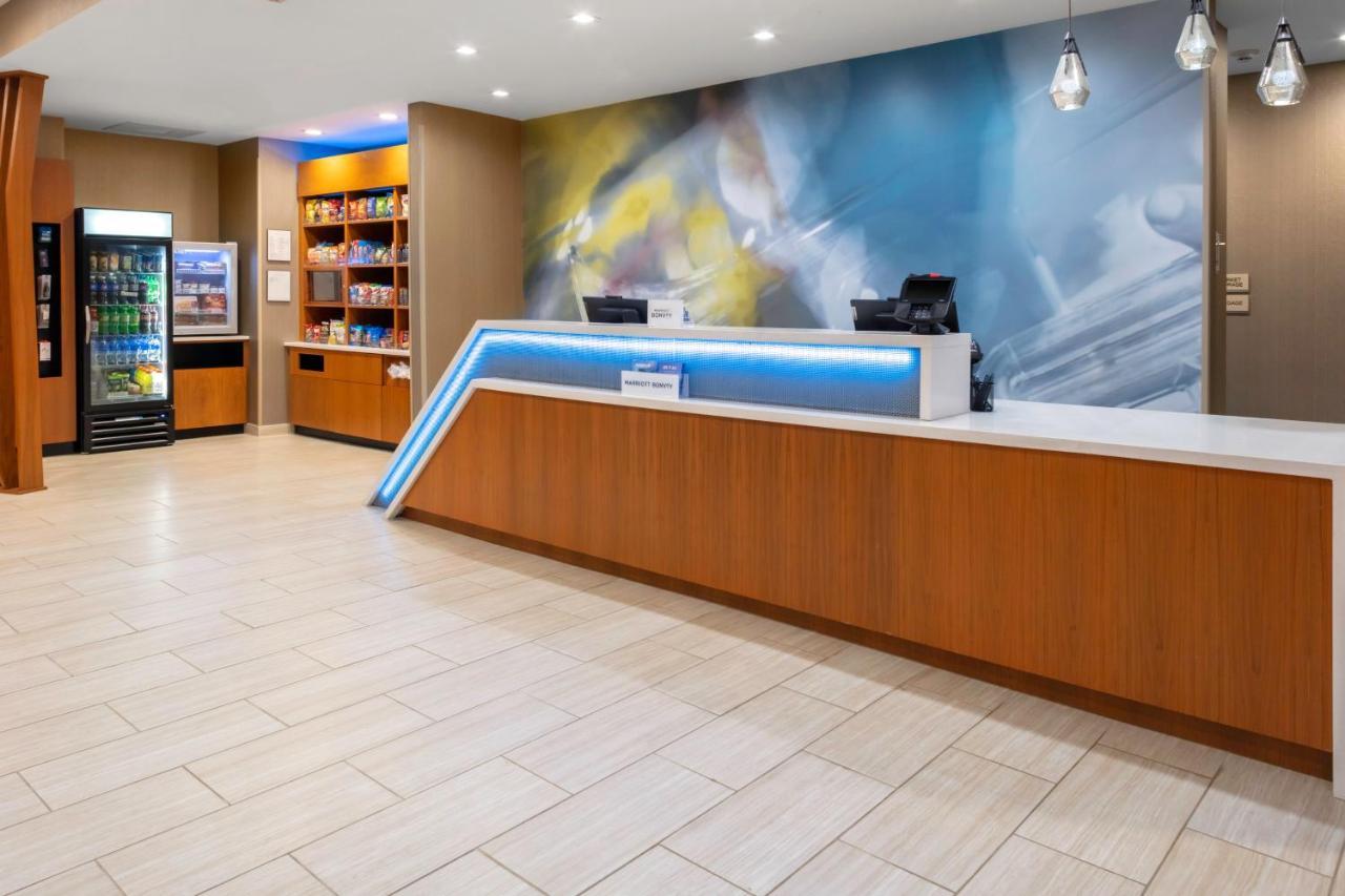 Springhill Suites Kansas City Airport Zewnętrze zdjęcie