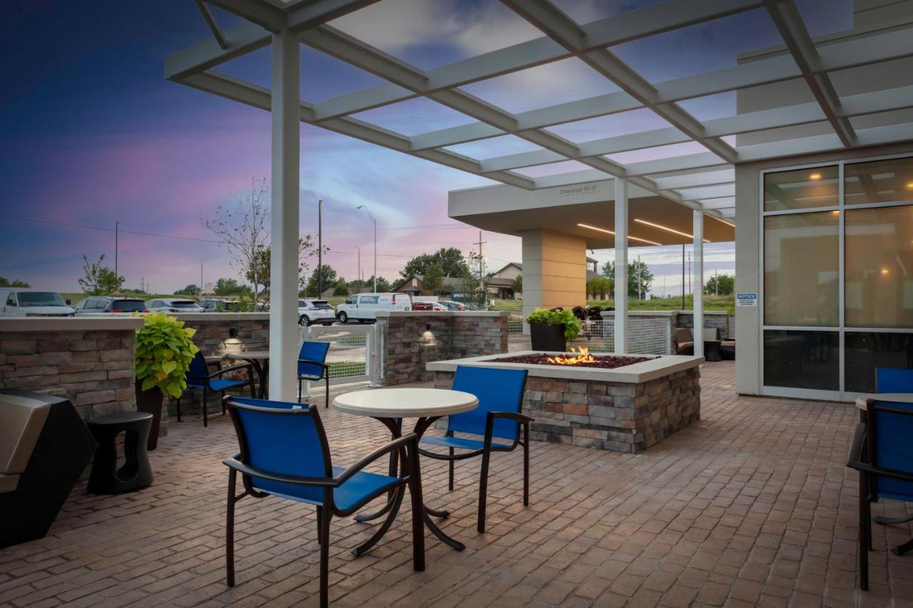 Springhill Suites Kansas City Airport Zewnętrze zdjęcie