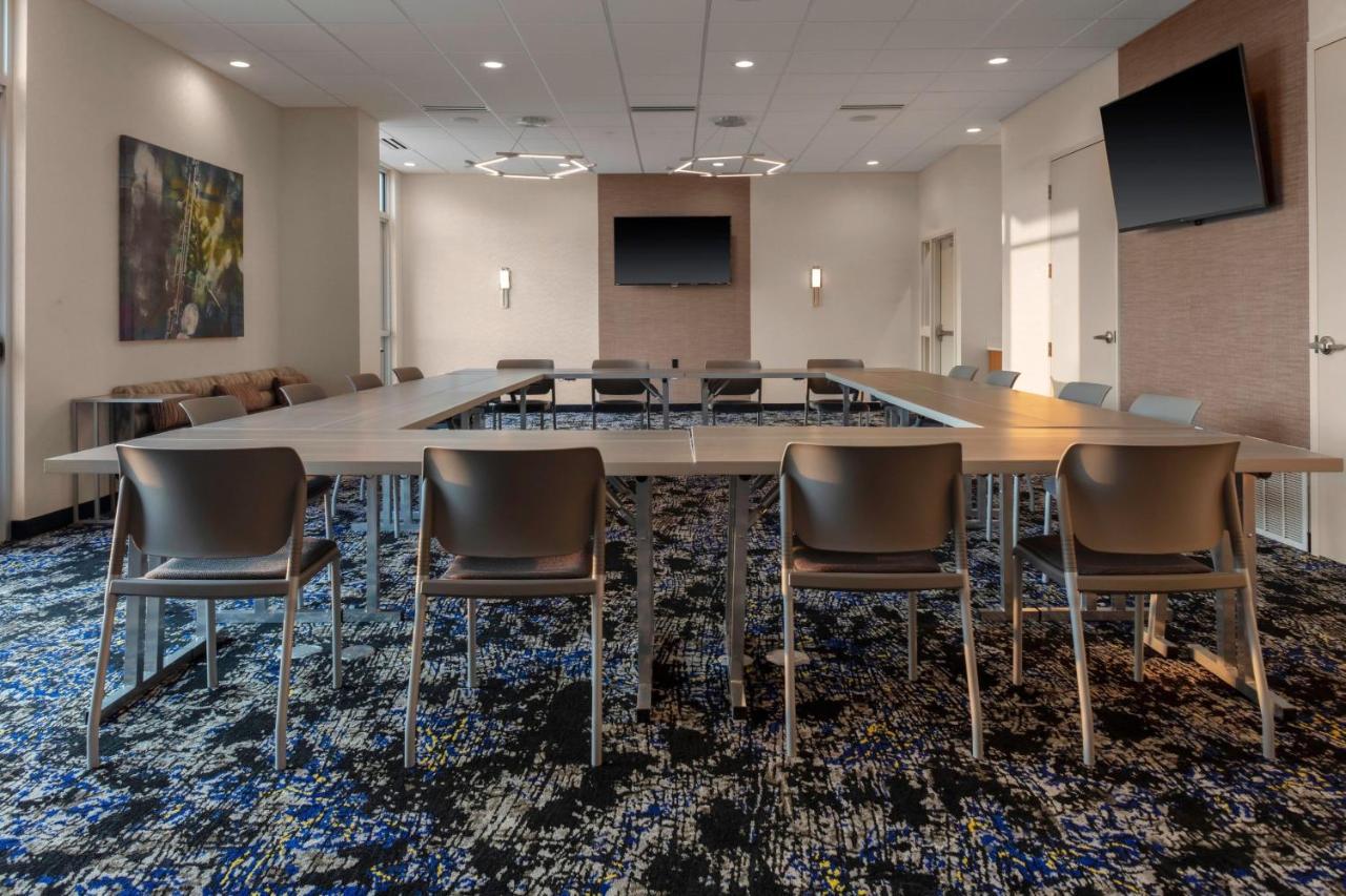 Springhill Suites Kansas City Airport Zewnętrze zdjęcie